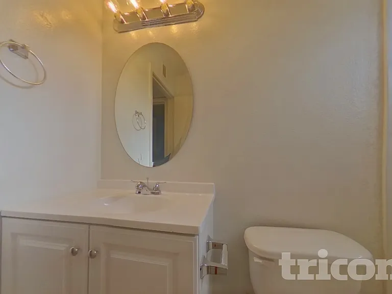 3413 E Dragoon Ave — Photo 12