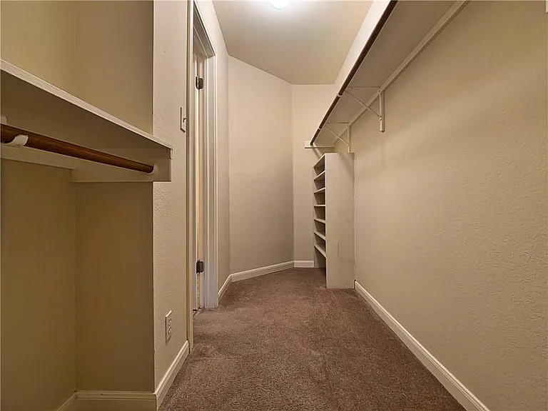 5726 Taylorcrest Dr — Photo 18