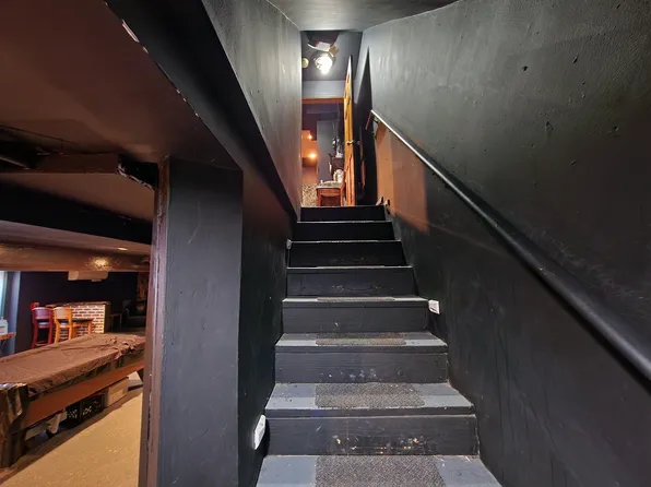 370 Communipaw Avenue image 12 of 22