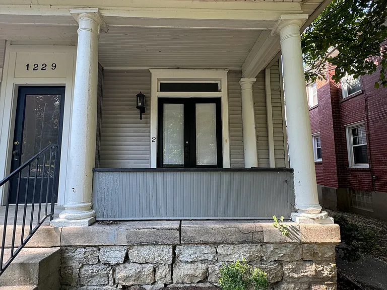 1229 Bates Ct #2 — Photo 2