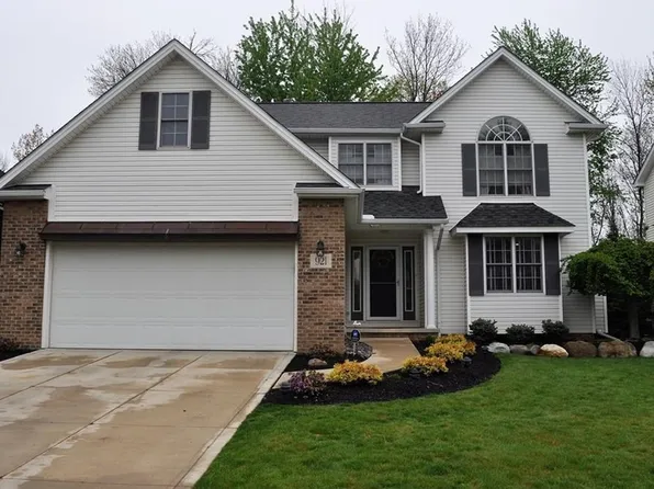 921 Pebble Beach Cv, Painesville, OH 44077