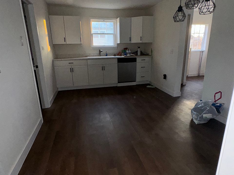 1st image of 715 N Myrtle St