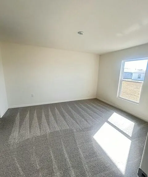 1252 Stone Ridge Cir — Photo 12