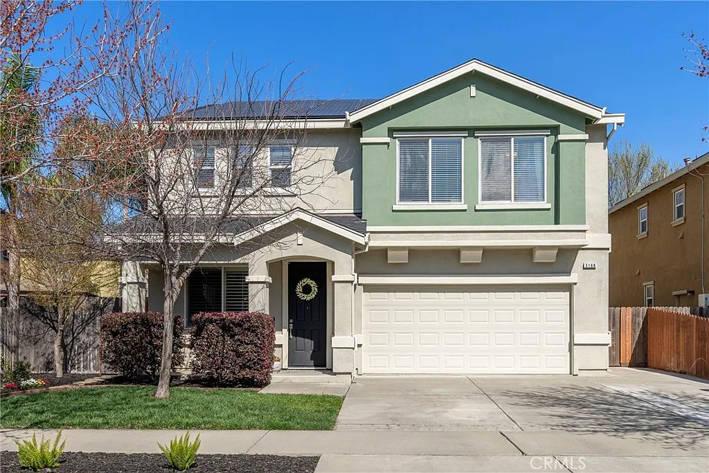 3166 Rogue River Dr photo 1