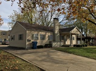 606 S Mattis Ave APT 3, Champaign, IL 61821