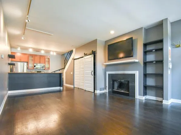 933 N Racine Ave #A, Chicago, IL 60642