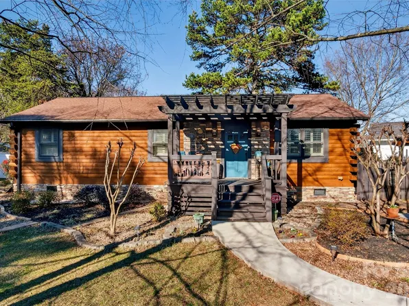 20935 Sierra Vista Dr, Cornelius, NC 28031