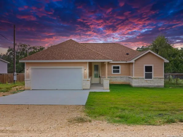 1005 COVERED WAGON, Spring Branch, TX 78070