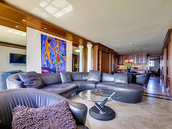 4th image of 4767 Ocean Blvd Unit 804