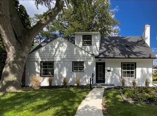 13342 Borgman Ave, Huntington Woods, MI 48070