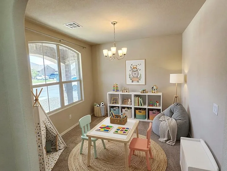6406 Hall Of Fame Blvd — Photo 8