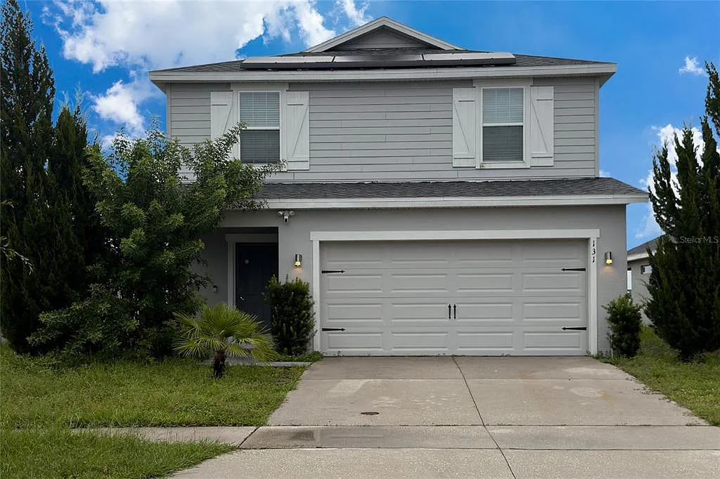 3 bed, 2.5 bath, 1982 sqft, $2,650 — Photo 1