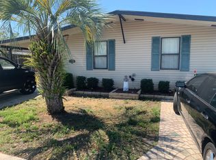 3121 Short Leaf St, Zephyrhills, FL 33543