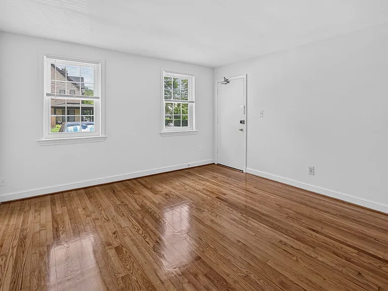 7812 Tilbury St #14 — Photo 2