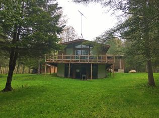 5354 N Pine River Rd, Hessel, MI 49745