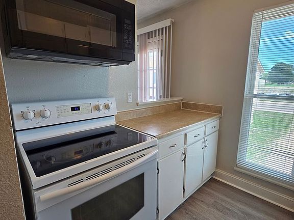 5th image of 4420 Loomis Ave #4420LA-3