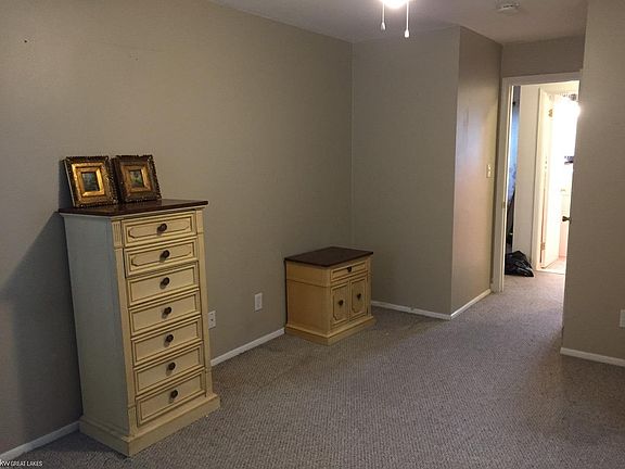 4th image of 22901 Allen Ct