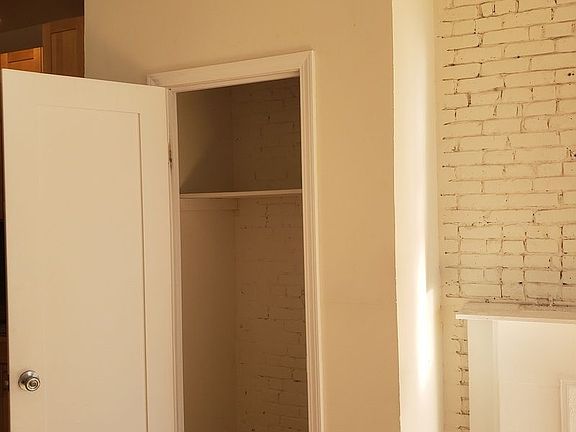 3rd image of 1713 2nd Ave #3RE