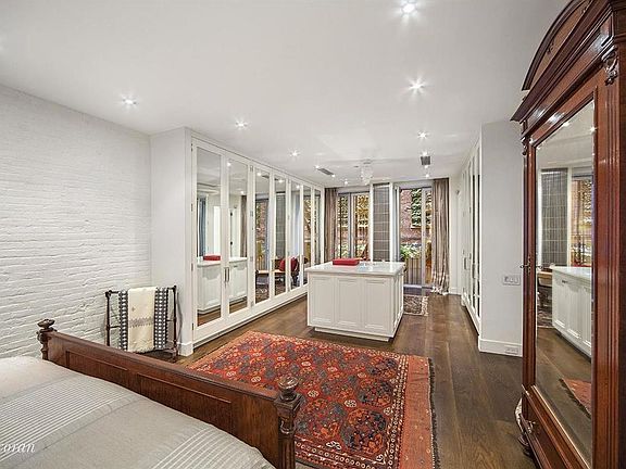 5th image of 178 Franklin St APT 1-2