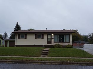 1520 2nd St SE, Minot, ND 58701