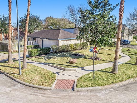 4th image of 1803 Woodsmith Ct