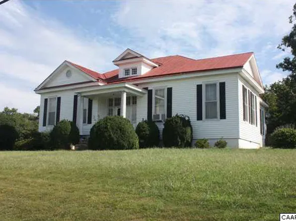 8314 Patrick Henry Hwy, Roseland, VA 22967