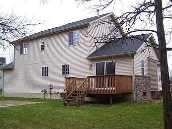 2nd image of 5048 Birch Ln