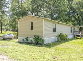 540 N Berry Rdg, Caldwell, TX 77836