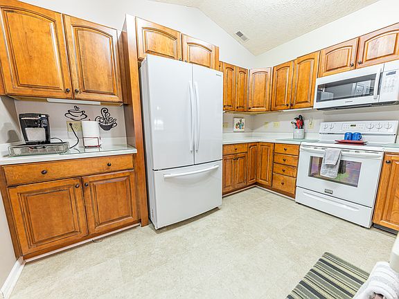 5th image of 10866 Golden Harvest Way