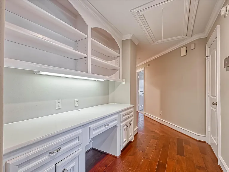 13815 Nathan Ridge Ln — Photo 24