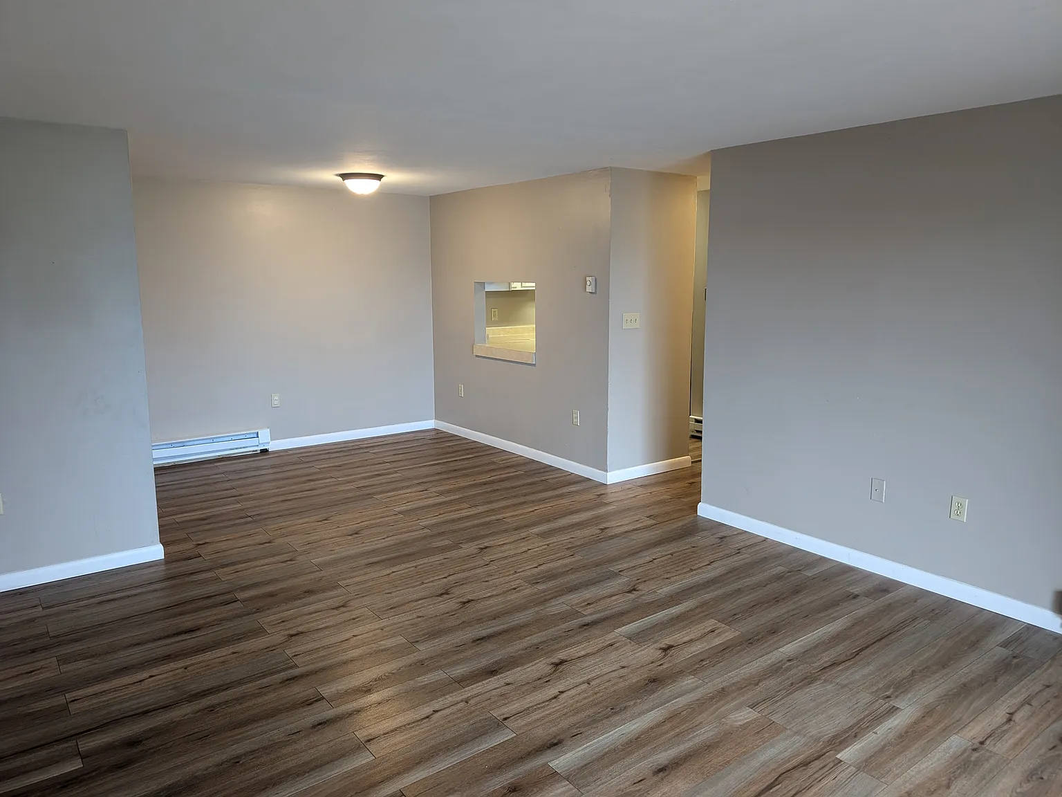 2 bed, 800 sqft, $1,100 — Photo 3