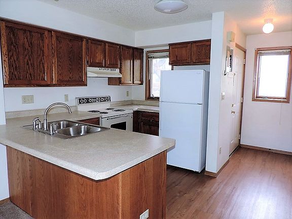 4th image of 752 Westwinds Dr APT 5