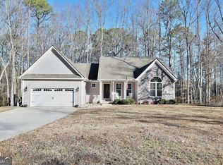 123 Churchill Ct, Lagrange, GA 30240