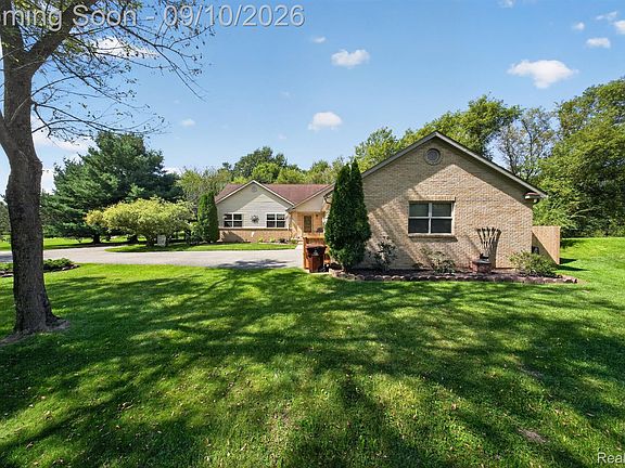5th image of 3122 County Farm Rd