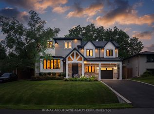 438 Southland Cres, Oakville, ON L6L3N8