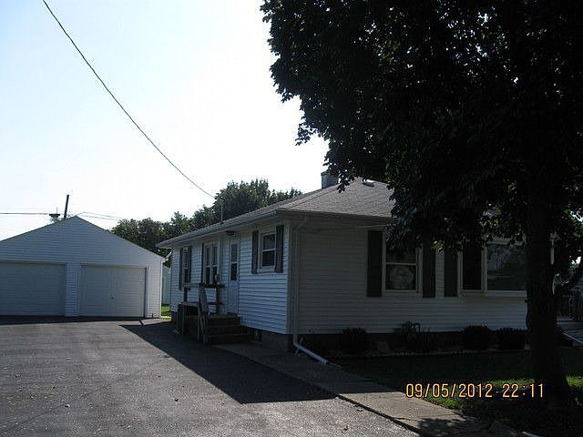 1st image of 719 N East St