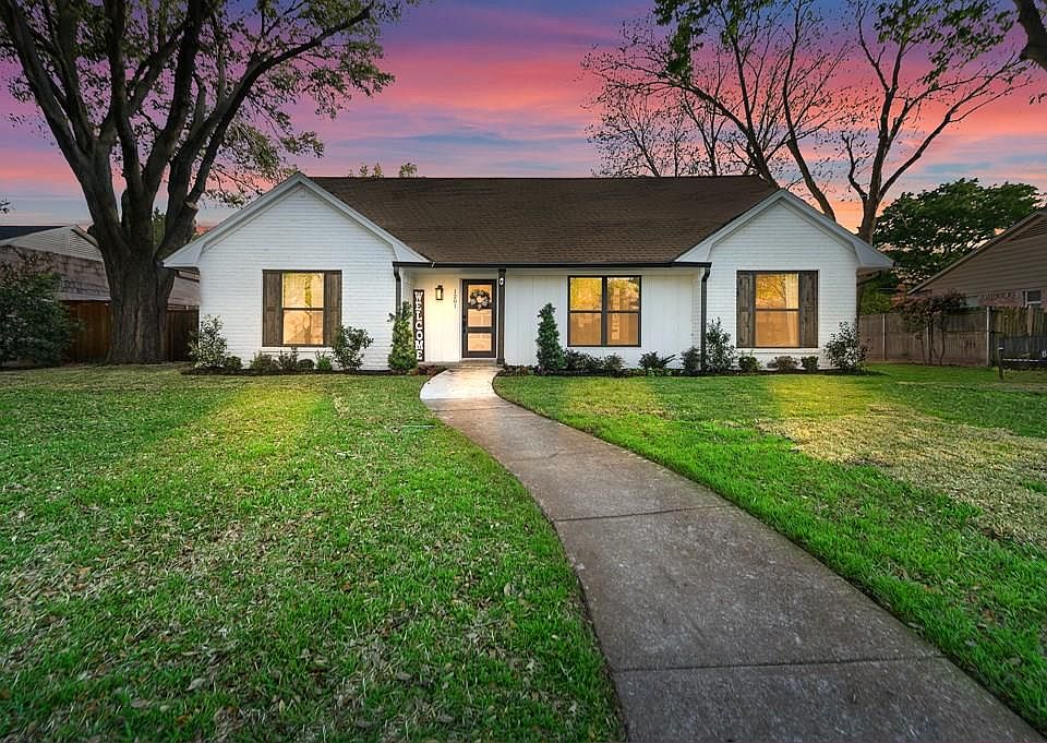 1st image of 1201 Seminole Dr