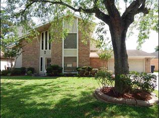 915 S 23rd St, Nederland, TX 77627