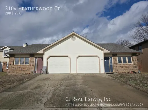 3104 Heatherwood Ct, Lawrence, KS 66047