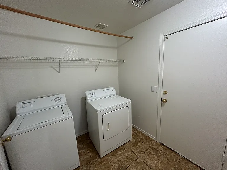 7399 W Solano Dr S — Photo 25