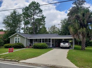 188 Holmesville Ave, Baxley, GA 31513