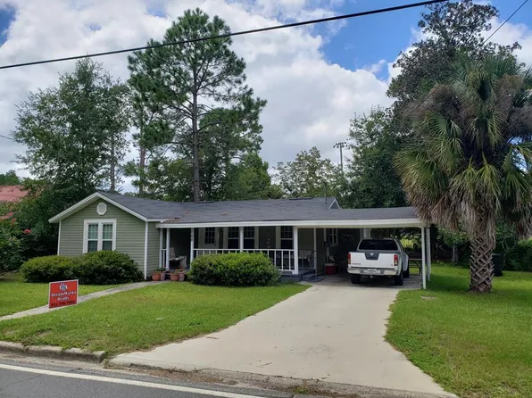 188 Holmesville Ave, Baxley, GA 31513