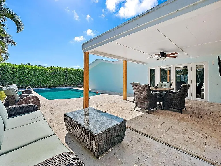409 Lighthouse Dr — Photo 24