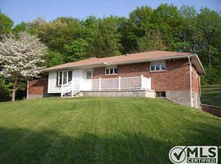 1 Silvestri Pl, Marlboro, NY 12542