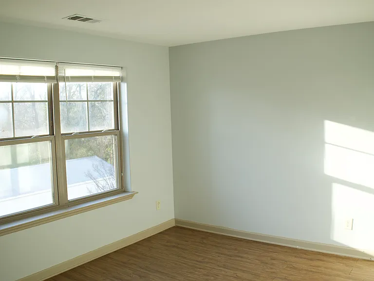 College Center Apartments — Photo 53