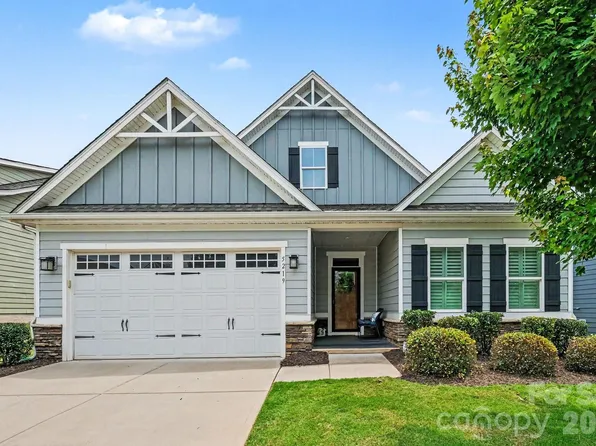 5219 Larewood Dr, Charlotte, NC 28215