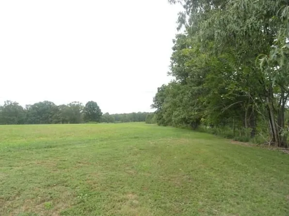 310 Linville Rd, Lawrenceburg, TN 38464
