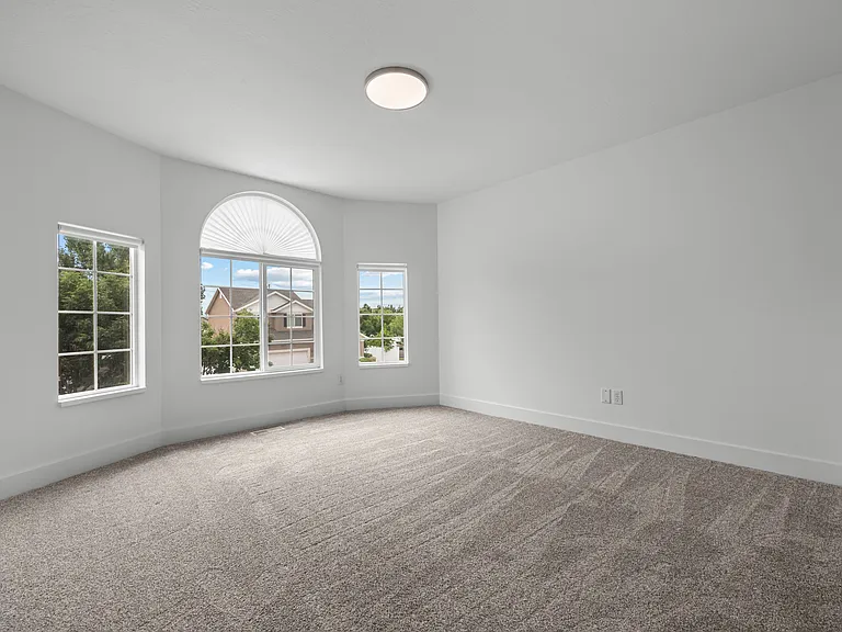 1060 W Oldham Dr — Photo 16