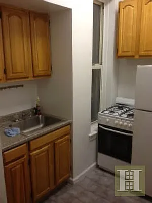 Rented by Halstead Real Estate | media 16