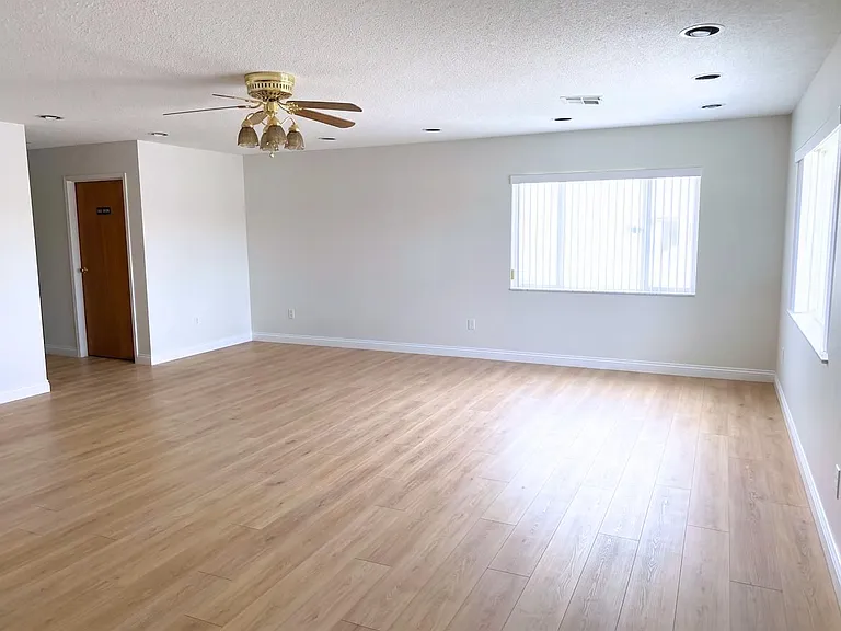 Garrison Park: Upgraded Living in Urbana, OH — Photo 8